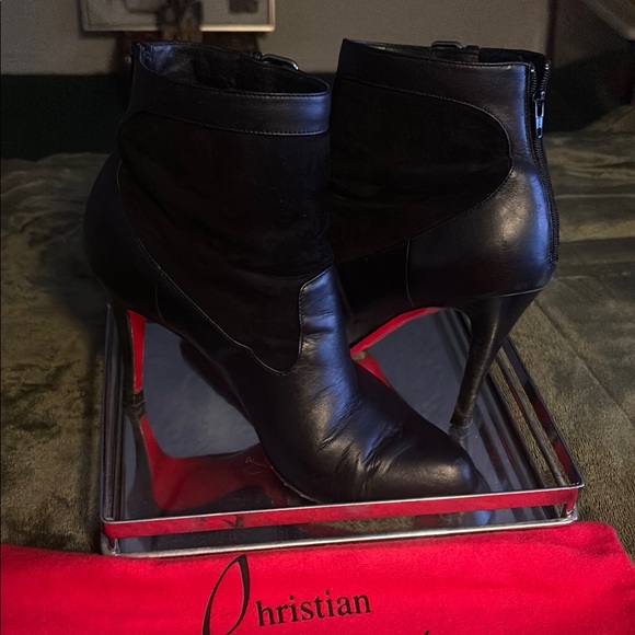Authentic Christian Louboutin Black and Red Heeled Boots. Super comfortable - Picture 1 of 13